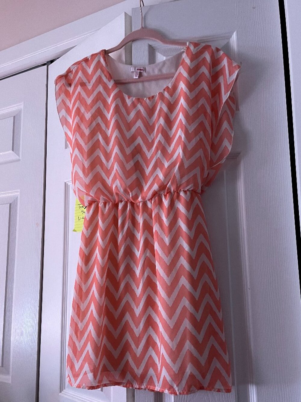 BONGO Coral Pink And White Chevron Print Dress